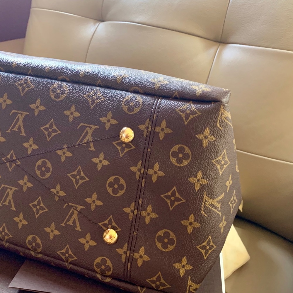 Louis Vuitton Artsy Monogram (discontinued) - Picture 6 of 8